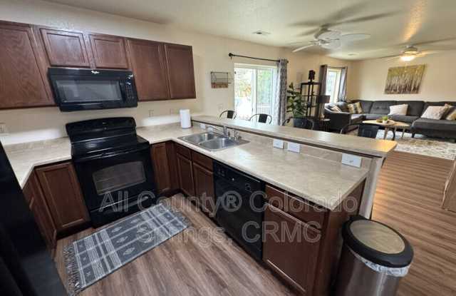 7624 Stetson Highlands Drive Gallery 4