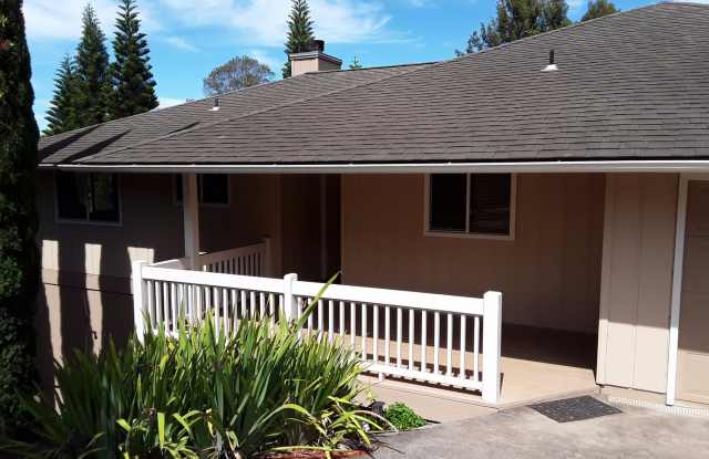 Spacious 3 bedroom 2 bath home in Kula-Available now! photos photos