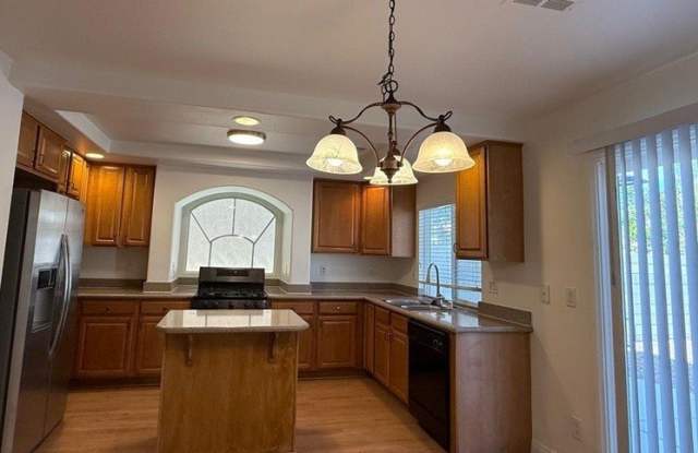 10590 MEDICINE BOW Street Gallery 2