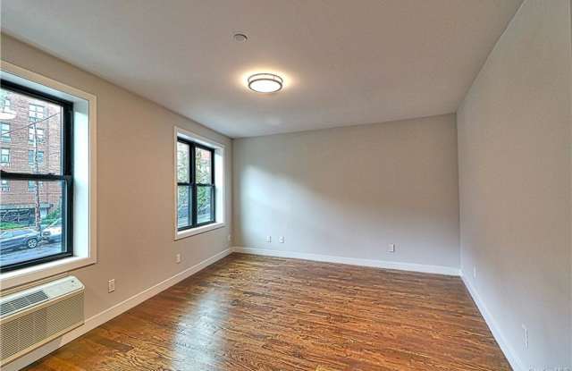 3210 Johnson Avenue Gallery 4