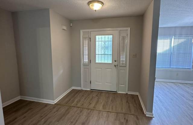 517 Oak Chase Drive Gallery 2