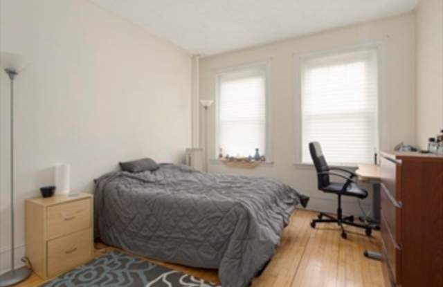 $2,600/month | Available September 1, 2026 | 12-Month Lease Gallery 1