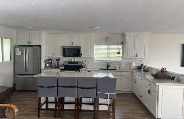 14 Pakalana Place photos photos