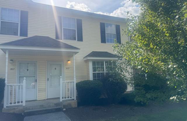 Blacksburg 4 bed, 2.5 Bath Available Now Gallery 1
