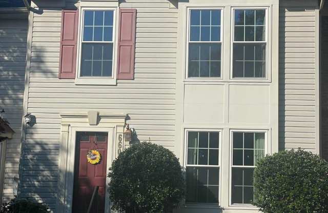 6608 GRANVILLE Court Gallery 1