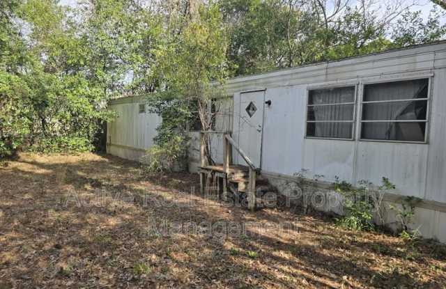 2875 Stamey Livestock Road - 18 photos photos