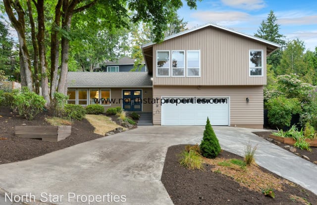 9 Falstaff - 9 Falstaff, Lake Oswego, OR 97035