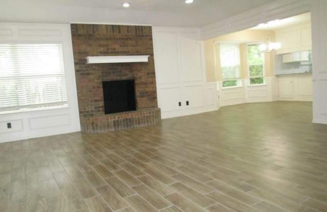 218 Meadowbrook Lane Gallery 4