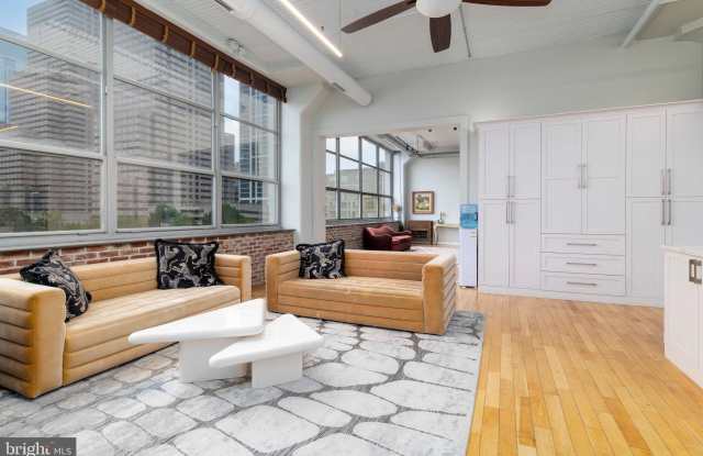 2200 ARCH STREET photos photos
