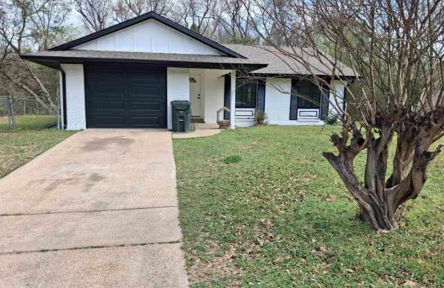 2332 Pinkerton Dr photos photos