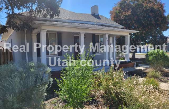 Pet Friendly Home in Provo photos photos