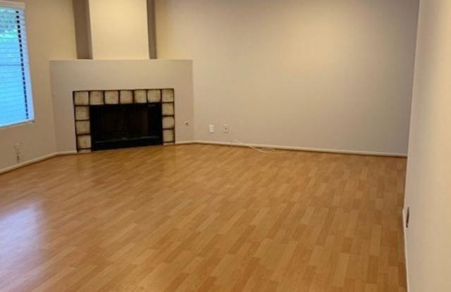 509 W Duarte Road Gallery 2