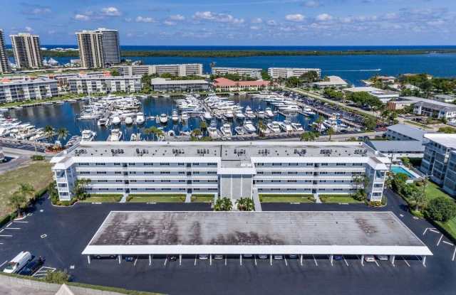 907 Marina Drive unit: 310 photos photos