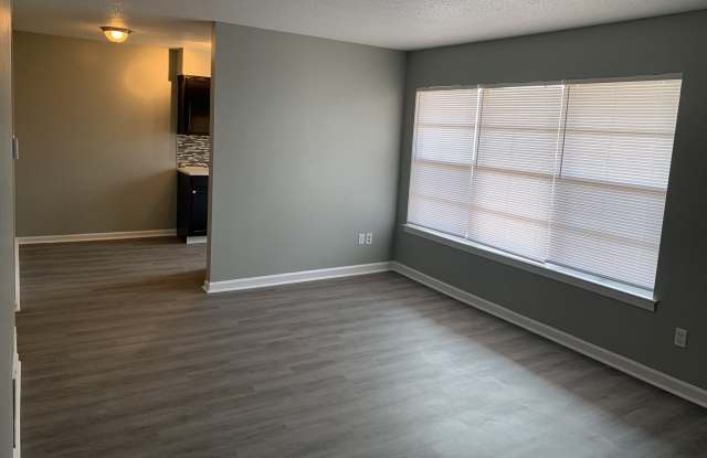 Cottonwood Gallery 2