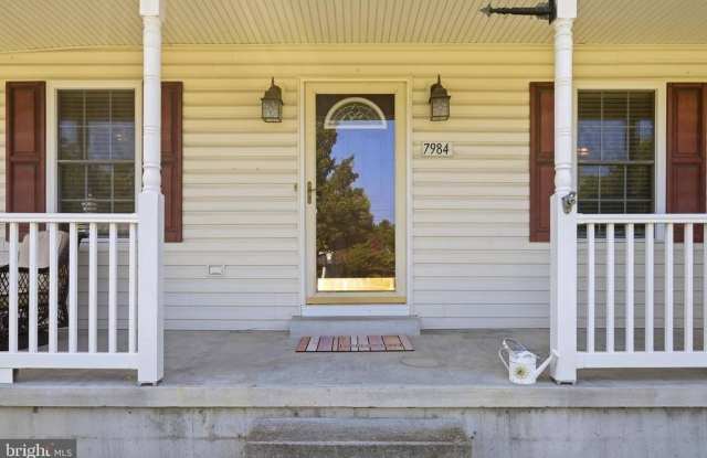 7984 Main Street Gallery 4