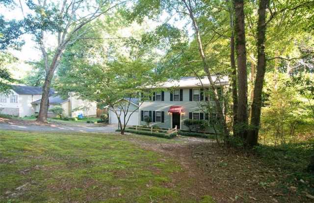 3301 Creek Hollow Drive Gallery 2