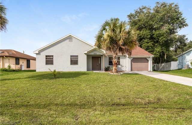 3421 32nd Street SW photos photos