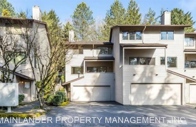 3101 MCNARY PARKWAY #9 - 3101 Mcnary Parkway, Lake Oswego, OR 97035