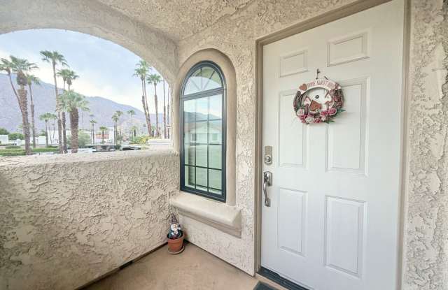 AVAILABLE NOW! 1 bedroom, 1 bathroom condo in Palm Springs! Gallery 3