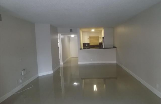 2955 Riverside Dr photos photos