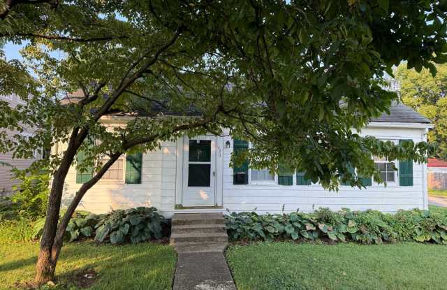 3 Bedroom Campus Rental - NOW PRELEASING FOR 2027–2028! Gallery 3