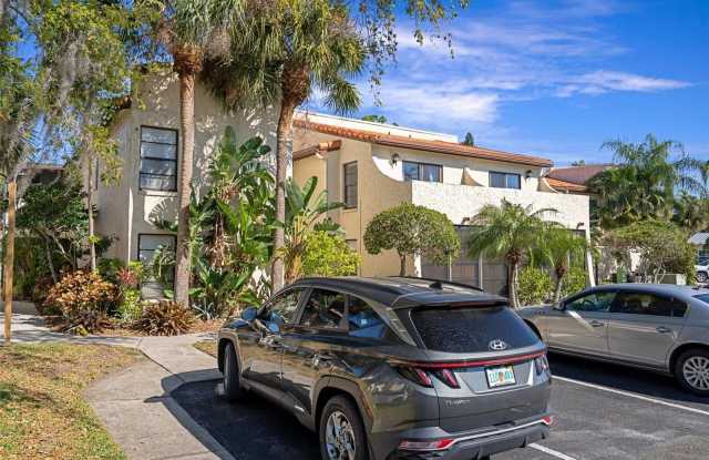2595 CYPRUS DRIVE Gallery 2