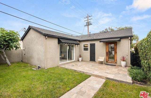 419 South Almont Drive - 419 South Almont Drive, Beverly Hills, CA 90211