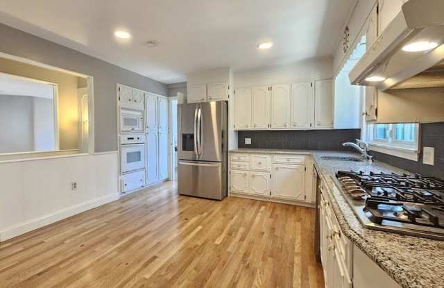 534 Washington St photos photos