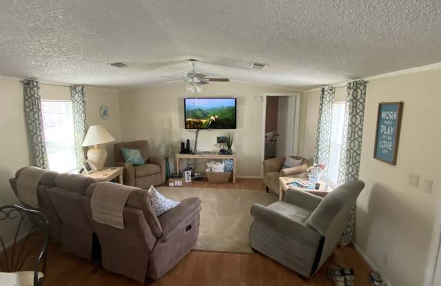 6368 W Grant St photos photos