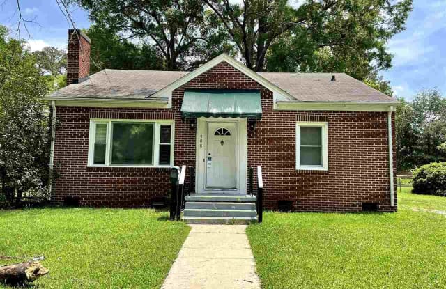 408 N Fourth Street - 408 North 4th Street, Smithfield, NC 27577
