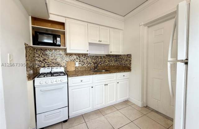 4613 Bougainvilla Dr Gallery 2