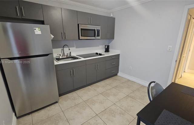 11340 SW 41st Ter photos photos