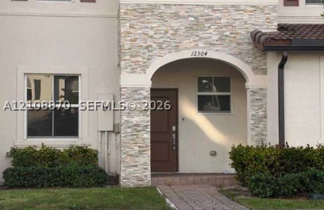 12304 NW 23RD CT Gallery 1