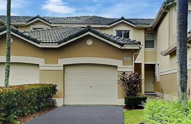 2440 Cordoba Bnd photos photos