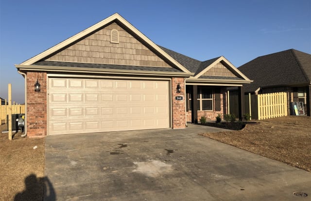 560 Holly Street - 560 Holly Street, Centerton, AR 72719