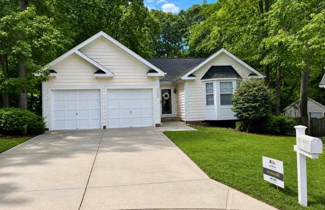Beautiful, spacious Ballantyne Area Ranch for rent! This beautiful 3 BRs, 2 BA home photos photos