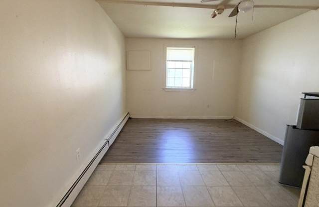 4 Mill St Gallery 2
