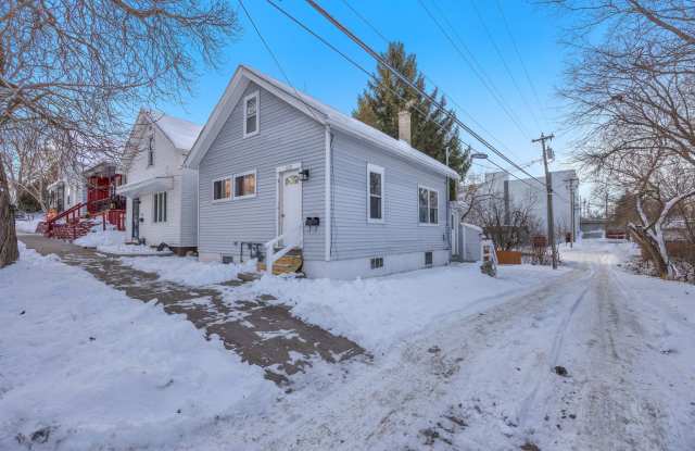 3 Bed 1 Bath Single Family Home photos photos