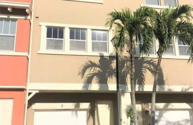 810 Marina Del Ray Lane Gallery 3