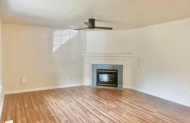 Beautifully Updated Single-Story Home East Oly 3bd 2bath Gallery 4