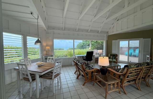 May to October ocean front 2/2 rental photos photos