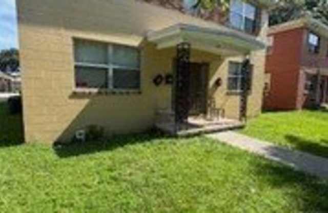 841 30TH Street unit: 1 photos photos 841 30TH Street unit: 1 photos photos