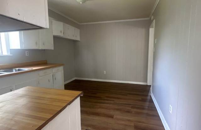 110 Tisdale St - 1 Gallery 3