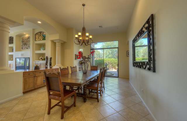 8135 E Windwood Lane Gallery 4