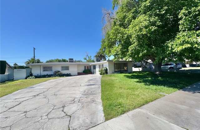 2901 Burton Avenue photos photos
