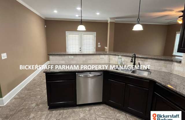 4-BEDROOM FORTSON HOME WITH BONUS ROOMS, FIREPLACE & DOUBLE GARAGE Gallery 4