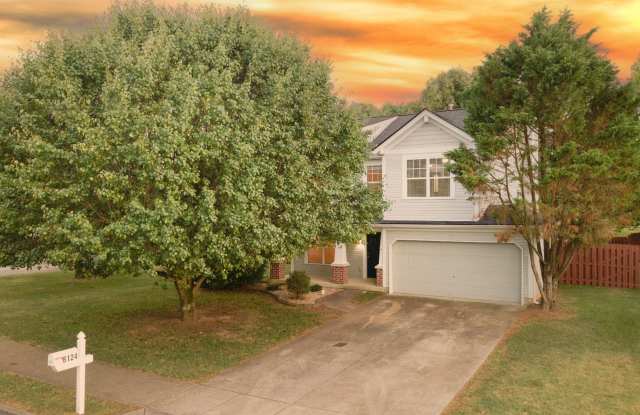 **BE THE LUCKY ONE TO LIVE IN THIS UPDATED NASHVILLE/ BELLEVUE HOME** photos photos **BE THE LUCKY ONE TO LIVE IN THIS UPDATED NASHVILLE/ BELLEVUE HOME** photos photos