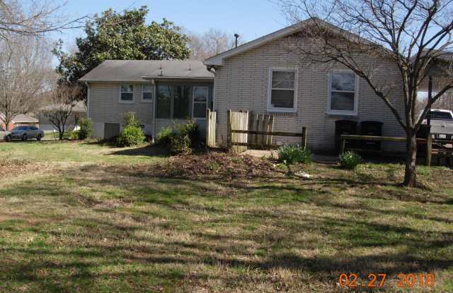 4713 Delia Drive Gallery 3
