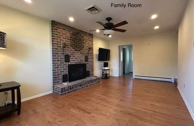 5048 Painted Sky Road Gallery 2