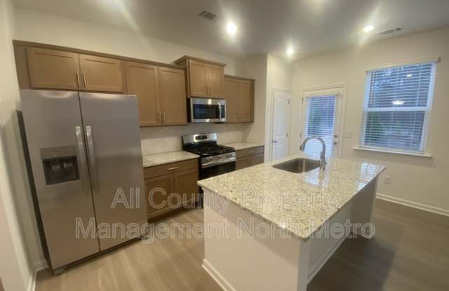 152 Parkwood Drive photos photos